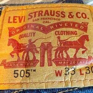 Levi's 505 Men's Straight Jeans - Classic Blue